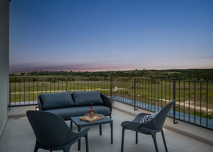 La Perla By Interhome Brtonigla